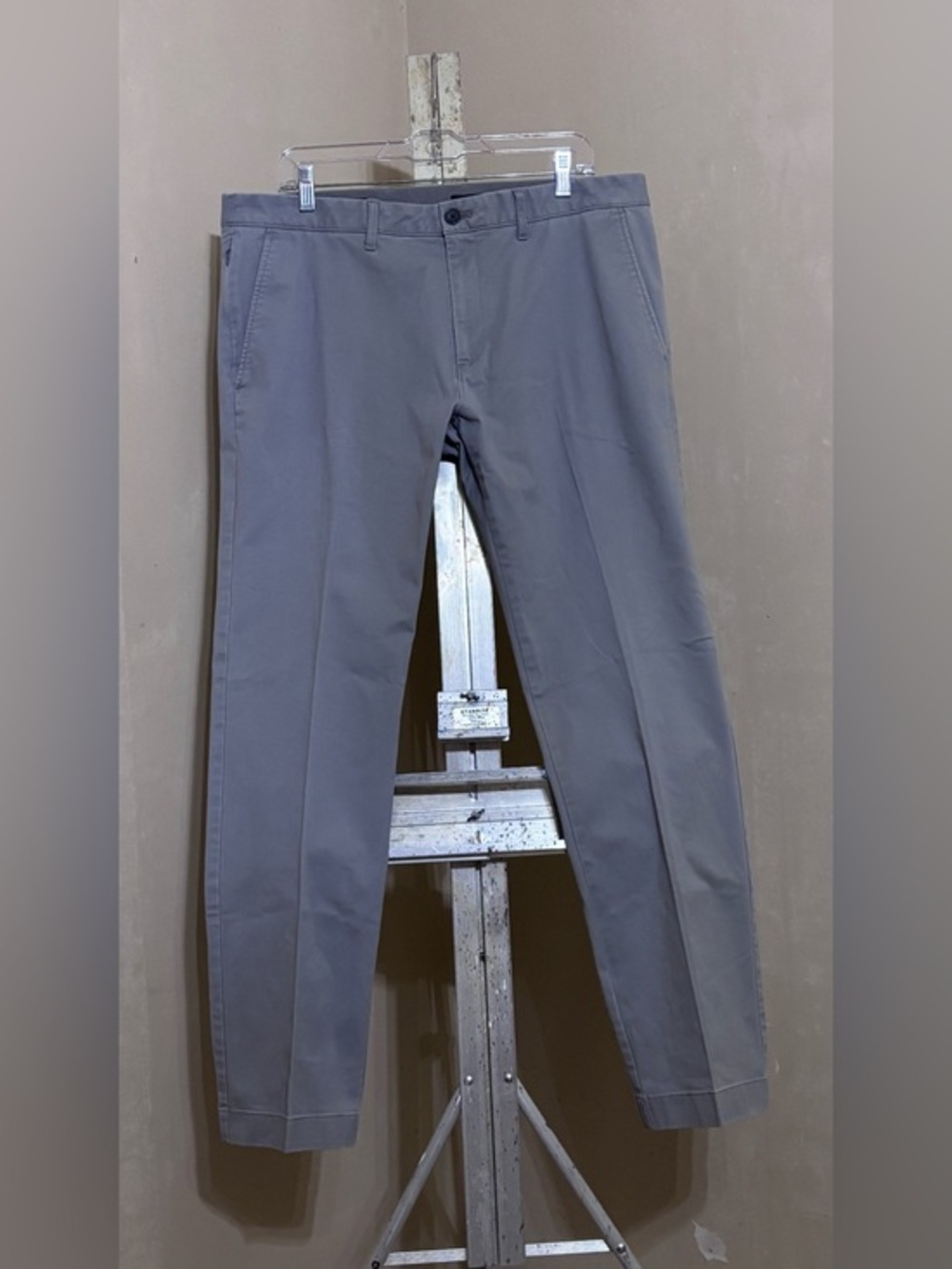 J. Crew Flex Slim Men's Grey Chino Trousers Sz 36/32